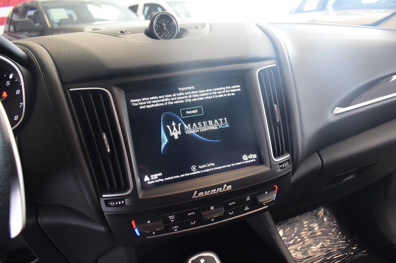 Used 2020 Maserati Levante S AWD/4WD image 27