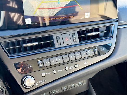 New 2025 Lexus ES 350 w/ Premium Package image 35