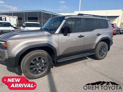 Used 2025 Toyota Land Cruiser AWD/4WD image 17