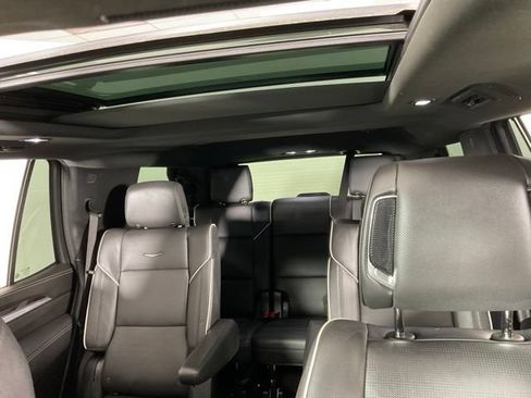 Used 2025 Cadillac Escalade Premium Luxury w/ Touring Package AWD/4WD image 32