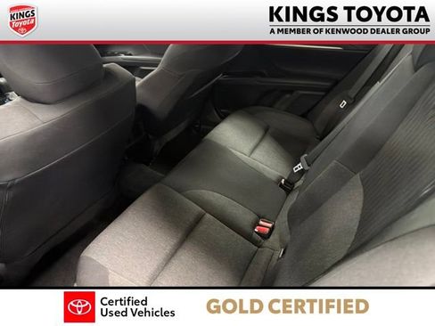 Used 2025 Toyota Camry LE FWD image 14