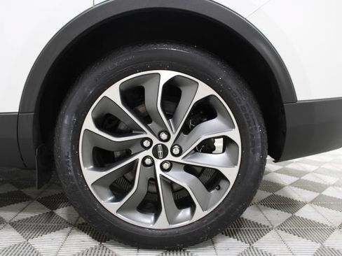 Used 2022 Lincoln Nautilus Reserve AWD/4WD image 51