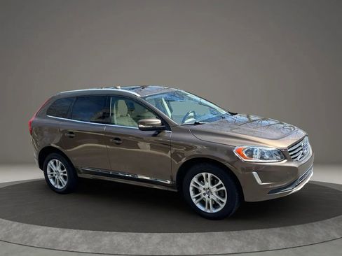Used 2015 Volvo XC60 T5 image 9