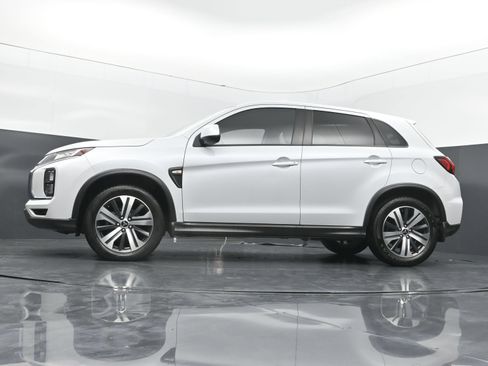 Used 2022 Mitsubishi Outlander Sport ES AWD/4WD image 35