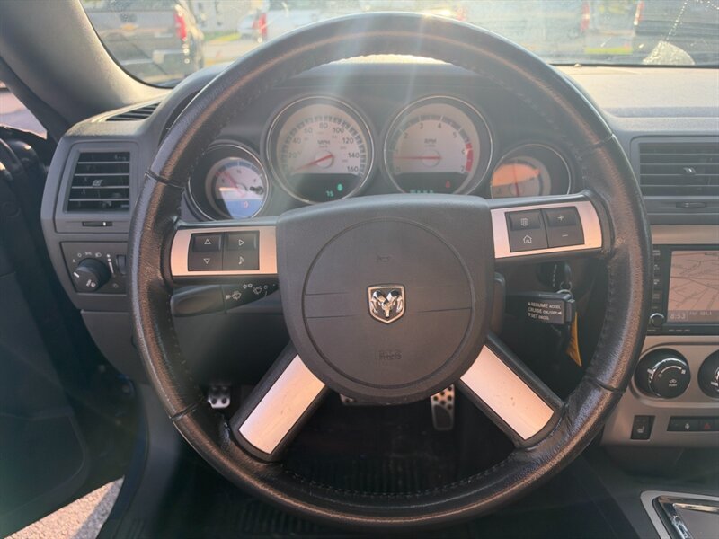 Used 2010 Dodge Challenger R/T RWD image 18
