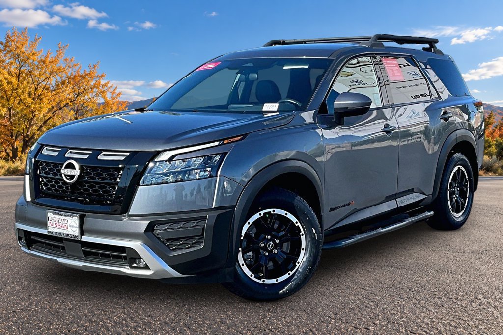 Used 2023 Nissan Pathfinder Rock Creek AWD/4WD image 3
