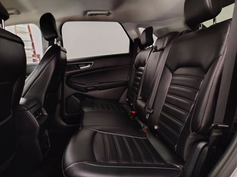 Used 2021 Ford Edge SEL image 23
