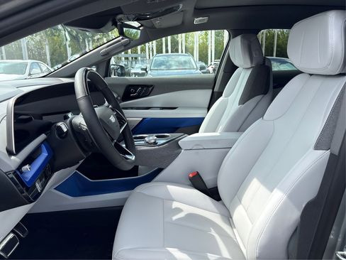 New 2026 Cadillac Optiq Sport 1 RWD image 9