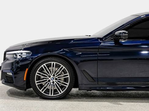 Used 2019 BMW 540i xDrive w/ M Sport Package image 10