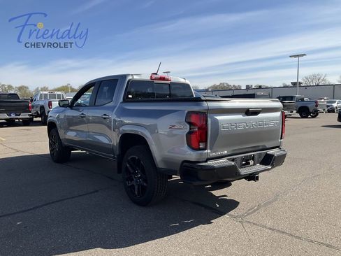 Certified 2024 Chevrolet Colorado Z71 w/ Z71 Convenience Package 2 AWD/4WD image 33