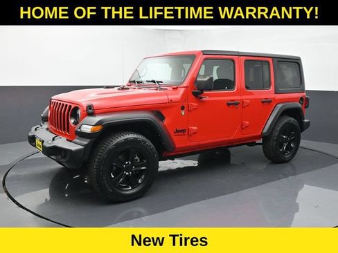 Used 2022 Jeep Wrangler Unlimited Sport AWD/4WD image 2
