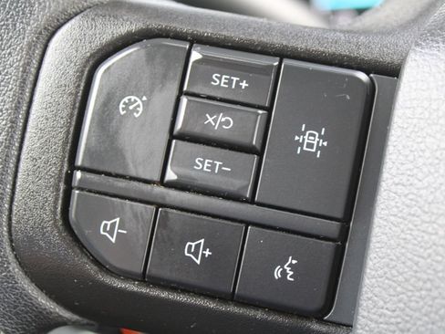 Used 2023 Ford F150 XLT AWD/4WD image 30
