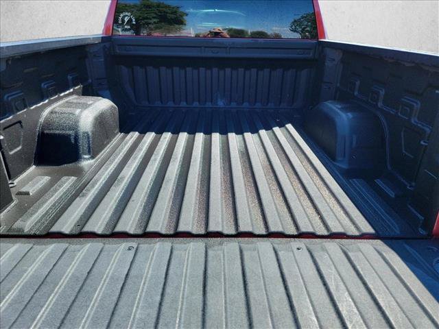 Used 2019 Chevrolet Silverado 1500 LT w/ Texas Edition RWD image 6