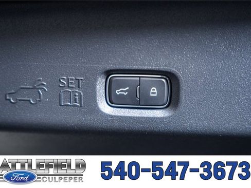 New 2025 Ford Expedition Platinum w/ Stealth Performance Package image 13