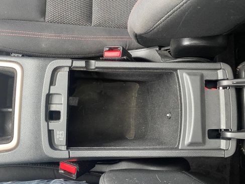 Used 2016 Jeep Grand Cherokee Laredo 75th Anniversary image 28