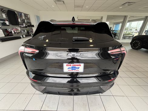Used 2025 Chevrolet Blazer EV RS AWD/4WD image 8