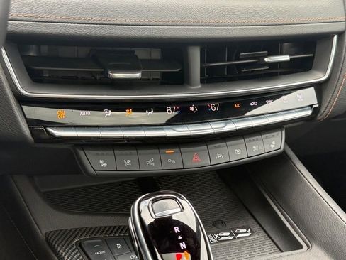 Used 2025 Cadillac CT5 V RWD image 21