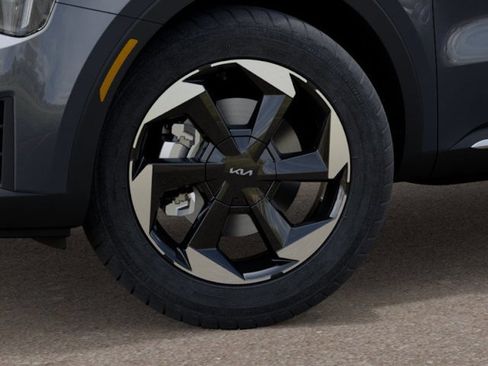 New 2026 Kia Sorento EX AWD/4WD image 9
