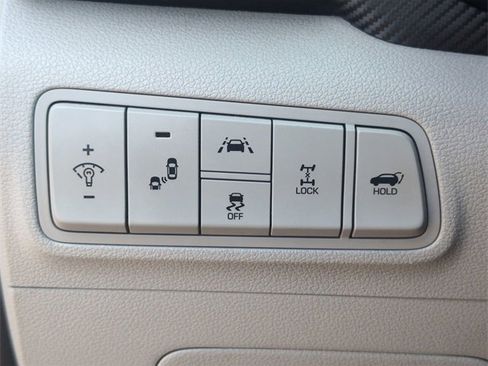 Used 2021 Hyundai Tucson Sport w/ Cargo Package image 17