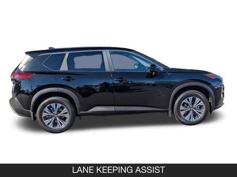 Used 2023 Nissan Rogue SV image 6