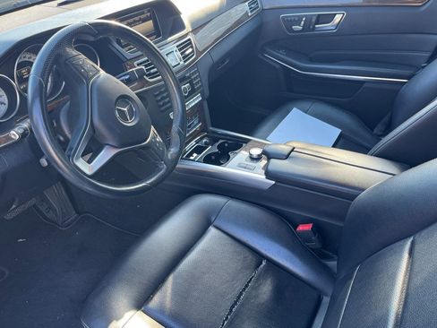 Used 2014 Mercedes-Benz E 350 Sedan image 3