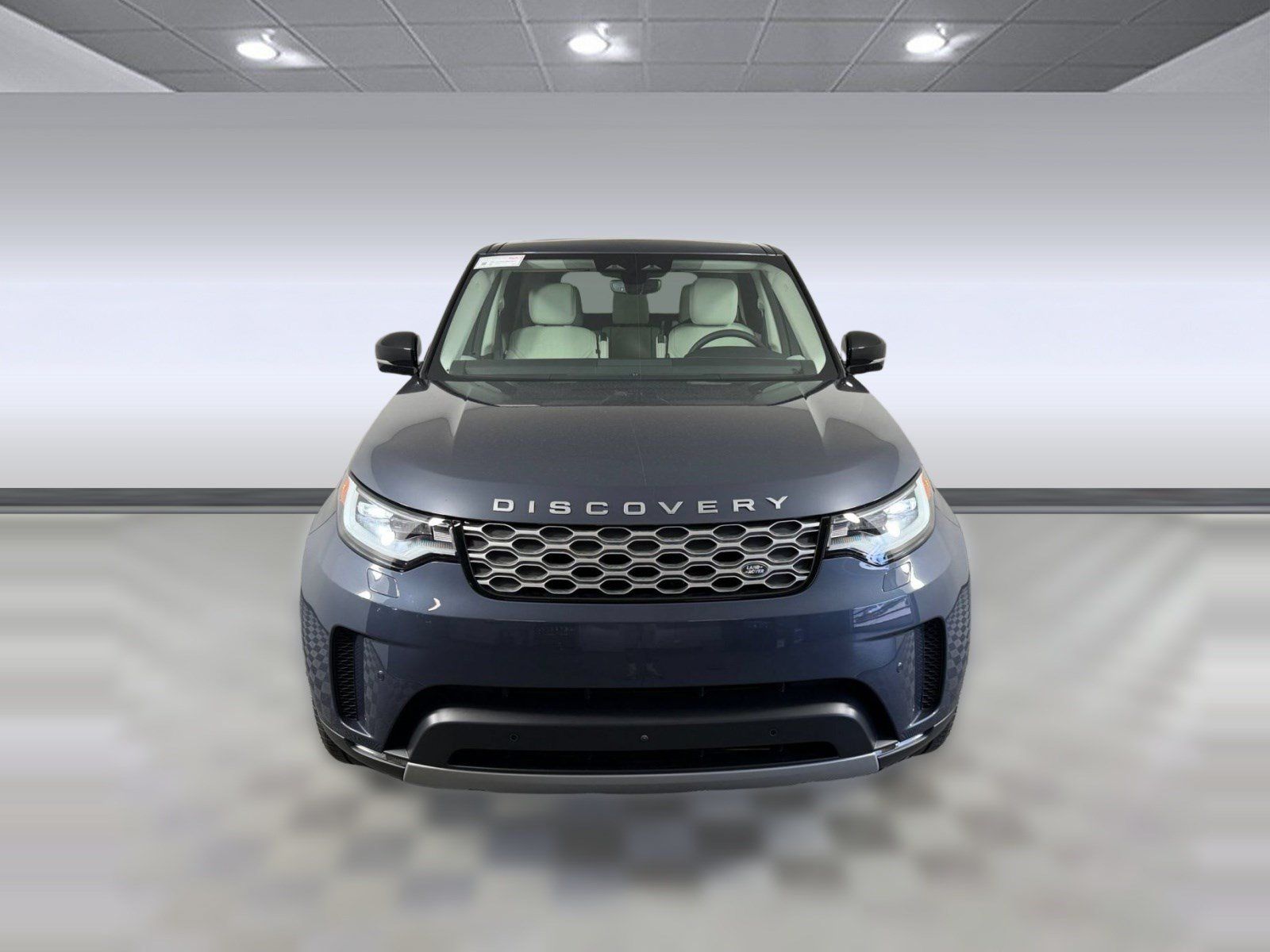 Used 2026 Land Rover Discovery S AWD/4WD image 6