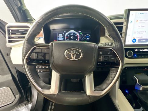 Used 2024 Toyota Sequoia Capstone AWD/4WD image 17