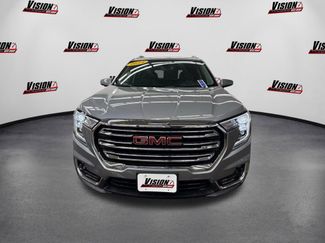 Used 2024 GMC Terrain SLT video 2