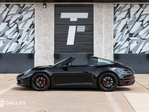 Used 2023 Porsche 911 Targa 4S image 9