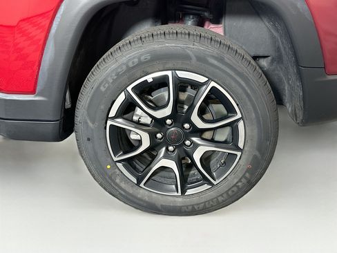 Used 2025 Jeep Compass Trailhawk AWD/4WD image 11