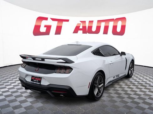 Used 2025 Ford Mustang Premium RWD image 4