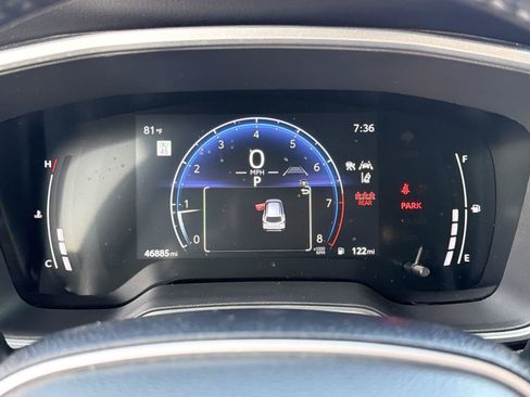 Used 2025 Toyota Corolla Cross XLE FWD image 26