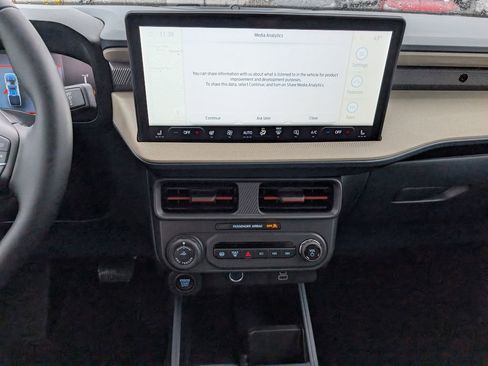 New 2026 Ford Maverick Lariat AWD/4WD image 12