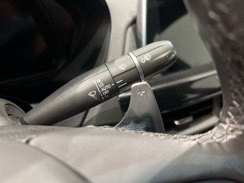 Used 2022 Cadillac CT4 V image 41