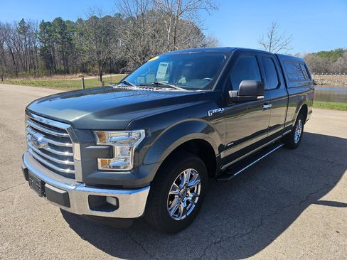 Used 2015 Ford F150 XLT w/ Equipment Group 301A Mid image 12