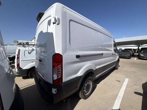 Used 2023 Ford Transit 250 Medium Roof RWD image 3
