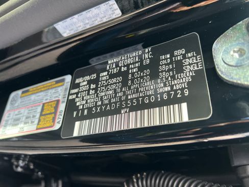 Used 2026 Kia EV9 Land w/ Nightfall Edition Package AWD/4WD image 16