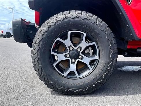 Used 2018 Jeep Wrangler Unlimited Rubicon image 8