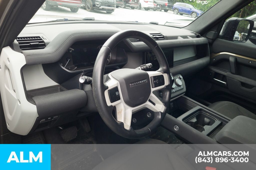 Used 2023 Land Rover Defender 110 AWD/4WD image 6