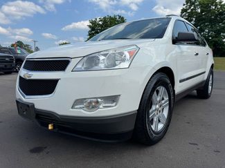 Used 2012 Chevrolet Traverse LS image 1