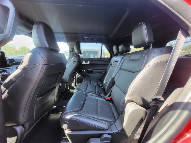 Used 2022 Ford Explorer ST w/ Equipment Group 401A AWD/4WD image 9
