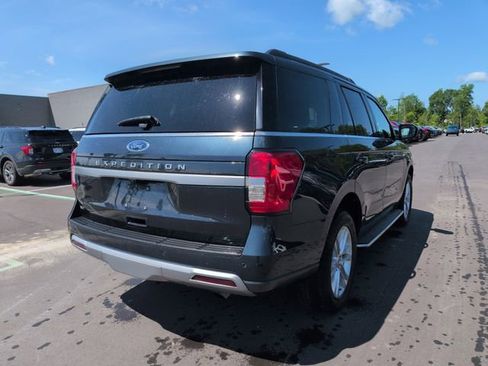 Certified 2023 Ford Expedition XLT AWD/4WD image 5