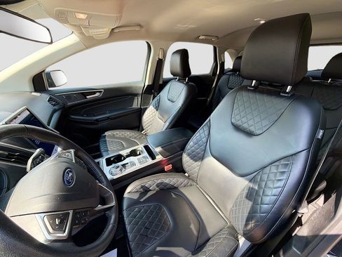 Used 2024 Ford Edge Titanium AWD/4WD image 23