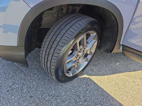 Used 2023 Honda Passport EX-L image 34