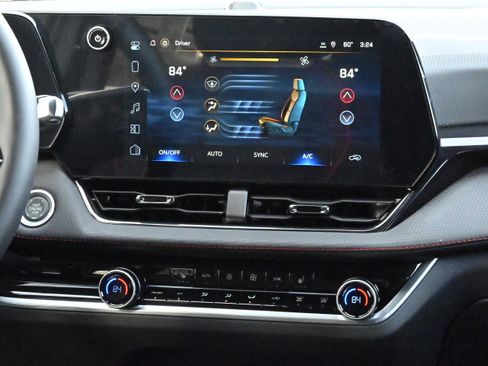 New 2026 Chevrolet Equinox RS w/ LPO, Floor Liner Package image 5