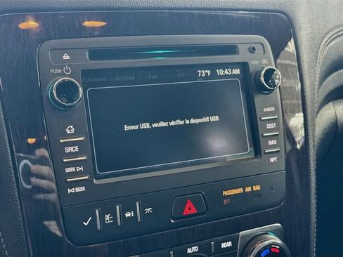 Used 2017 Chevrolet Traverse LT FWD image 15