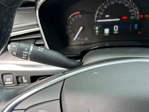 Used 2019 Cadillac XT5 Luxury image 15