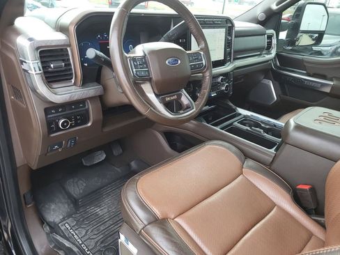 Used 2023 Ford F250 King Ranch w/ FX4 Off-Road Package image 20