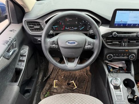 Used 2020 Ford Escape SE FWD image 9