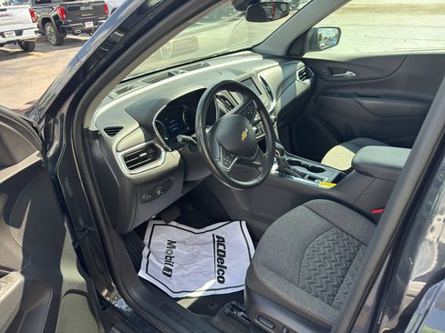 Used 2022 Chevrolet Equinox LT image 9